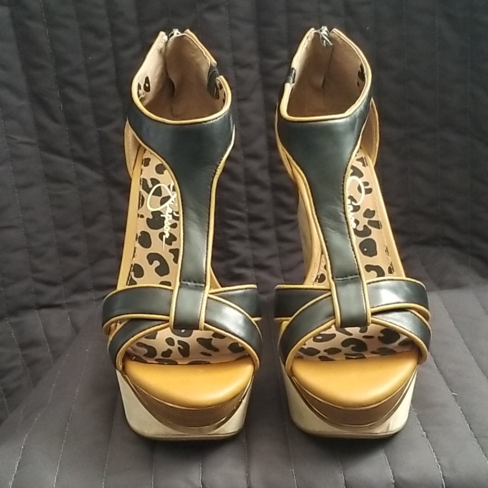 Jessica Simpson Wedges